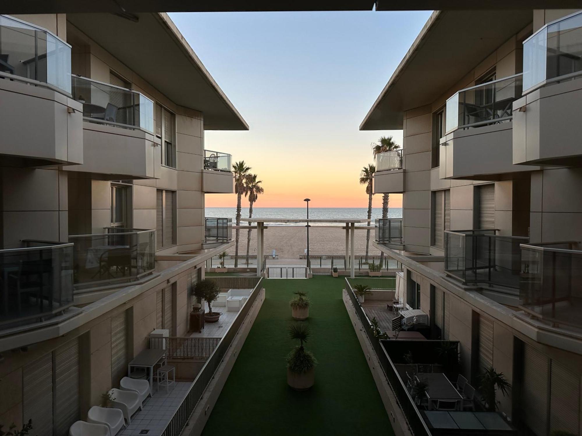 Reinapart Patacona Beach 40 Valencia Kültér fotó